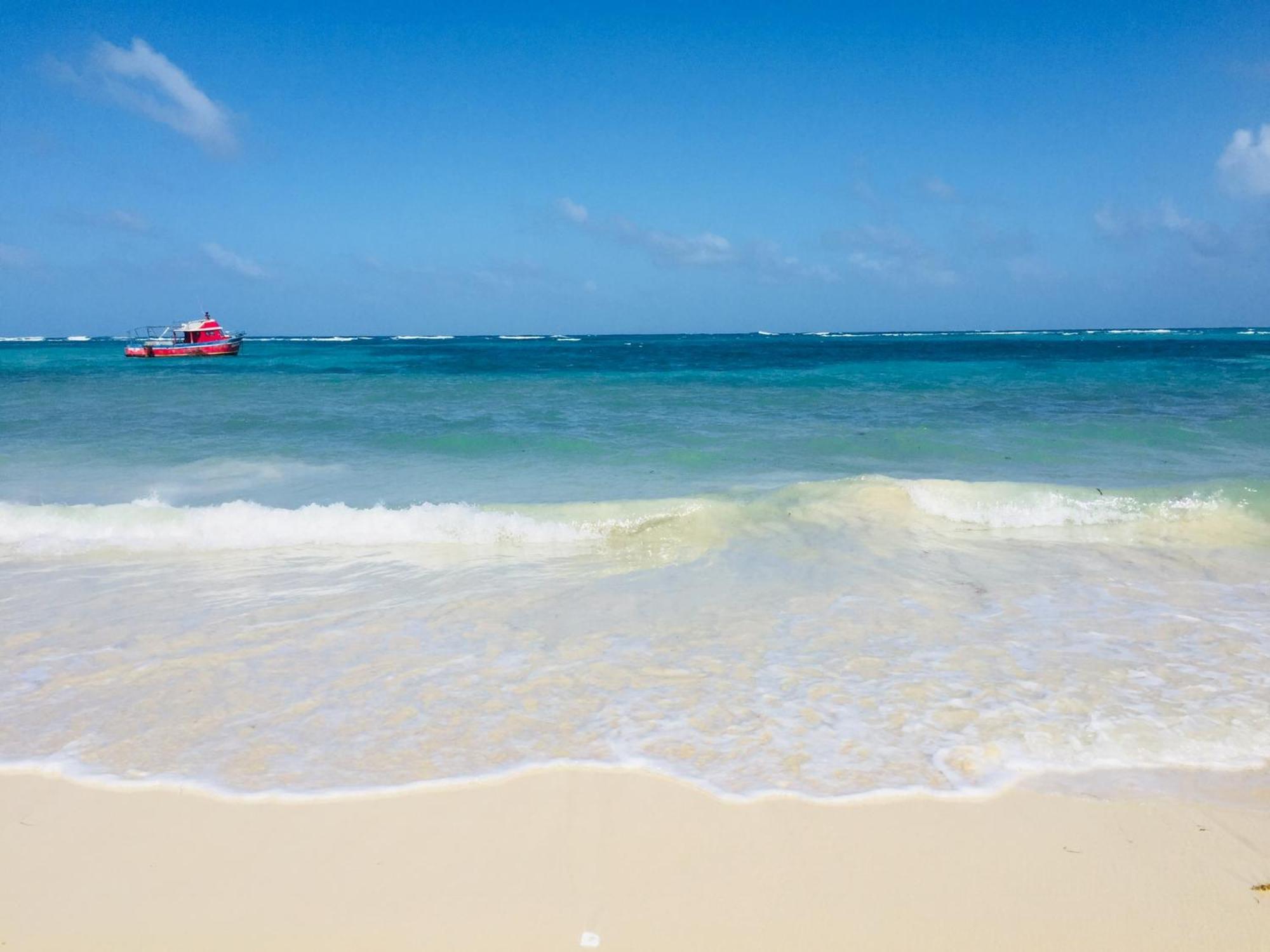 The Lighthouse Retreat, Little Corn Island, Nicaragua Hotell Exteriör bild