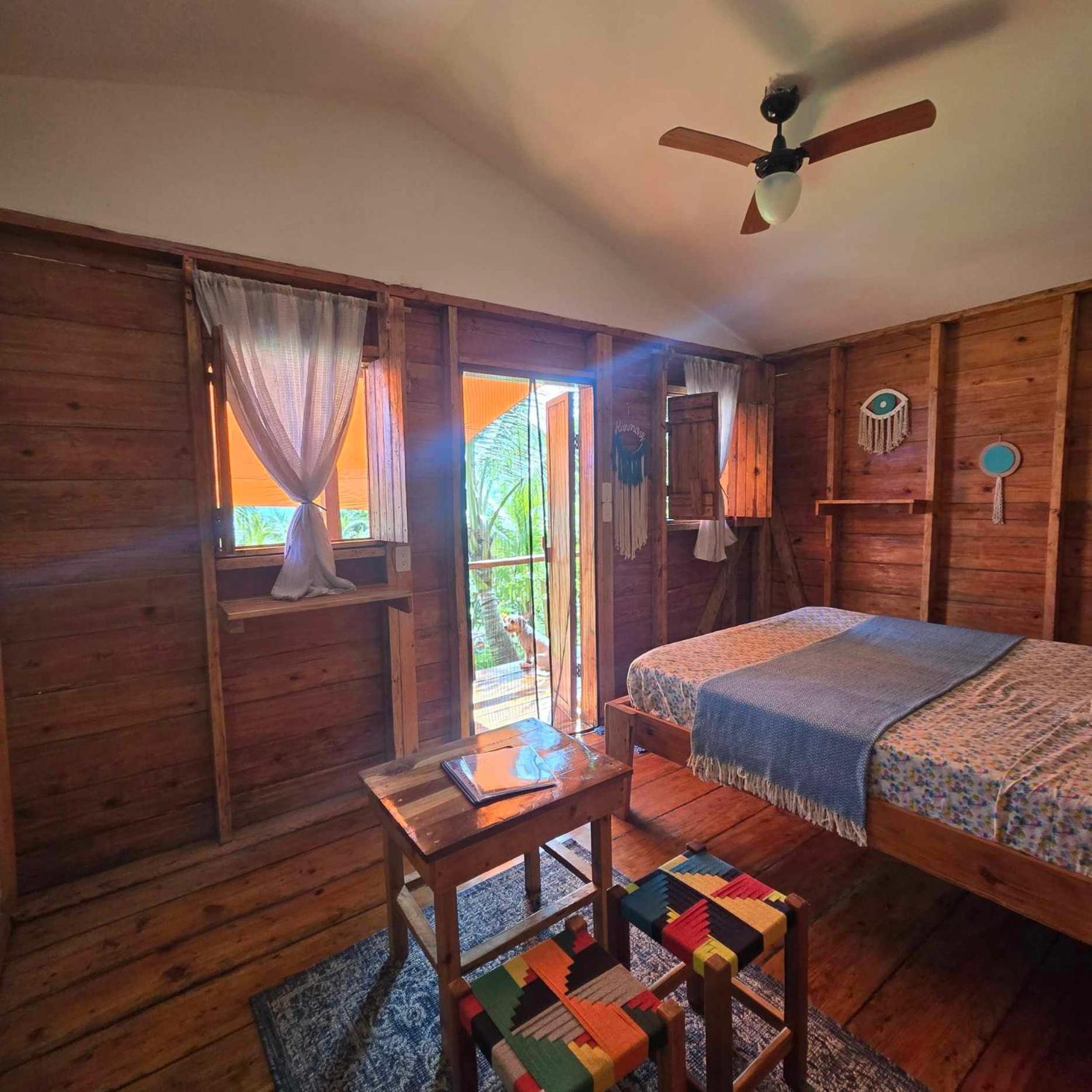 The Lighthouse Retreat, Little Corn Island, Nicaragua Hotell Exteriör bild